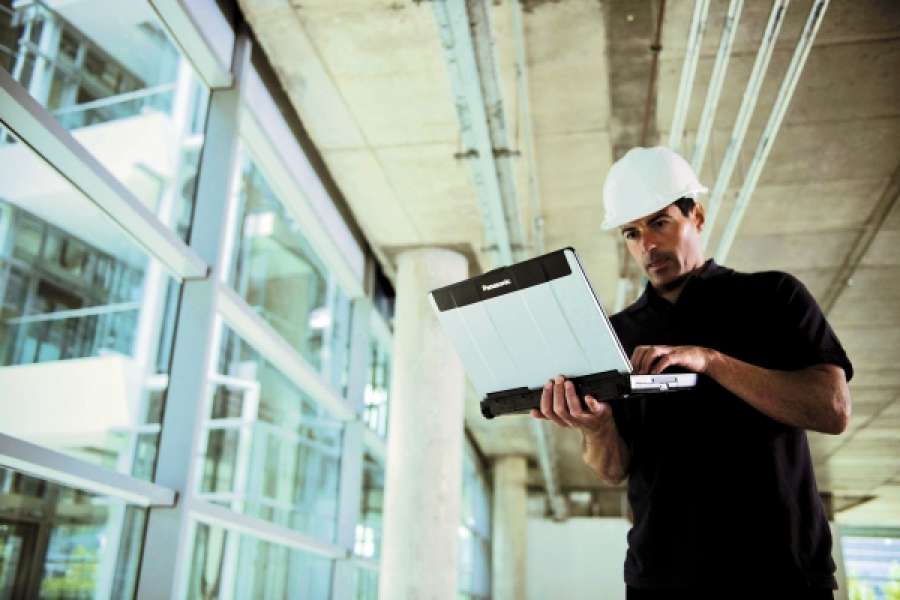 Die Online-Vergabe von Bau-, Modernisierungs- oder Sanierungsleistungen bietet für Auftraggeber und Ausführende Vorteile. FOTO: PANASONIC