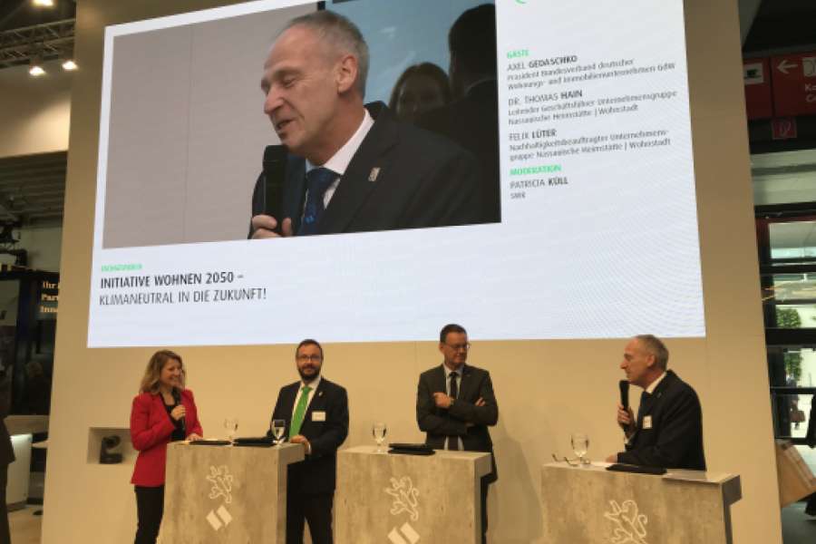 Gestartet wurde die Initiative auf der Expo Real am 8. Oktober 2019. Der Bundesverband deutscher Wohnungs- und Immobilienunternehmen (GdW) begrüßt den Zusammenschluss. FOTO: NHW