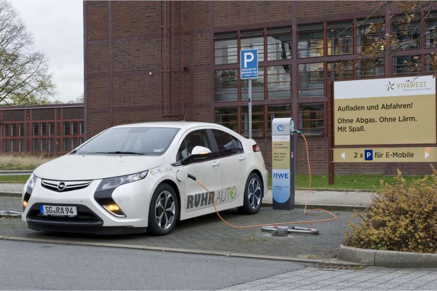 Das Elektofahrzeug kann von den Bewohnern ausgeliehen werden, Foto: Vivawest
