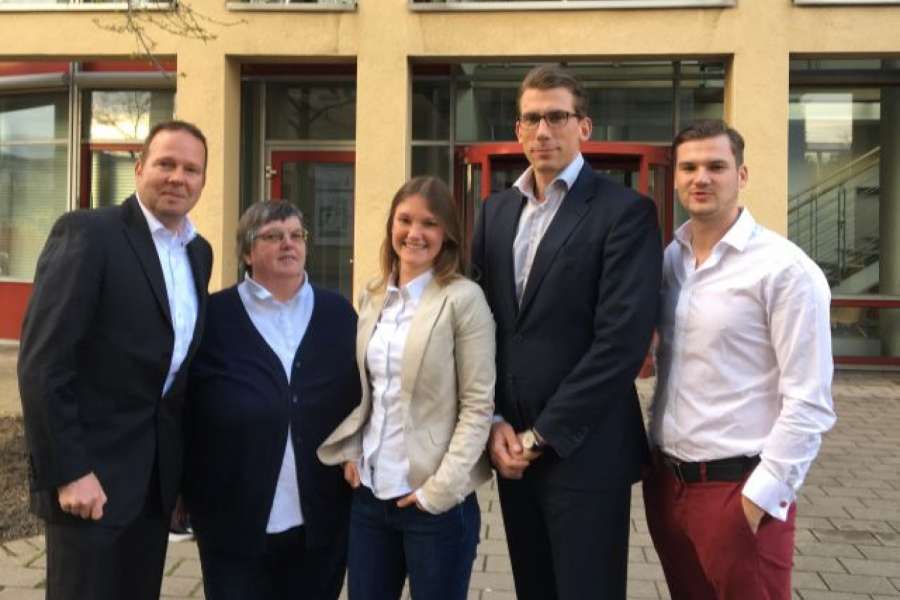 Der wiedergewählte Vorstand des EBZ-Alumni-Vereins. Foto: EBZ