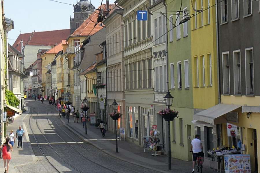 Straße in der Altstadt von Brandenburg an der Havel. Im Bundesland Brandenburg sind etwa 12 bis 15 % der Wohnungen ungenutzt. FOTO: Dagmar Hotze