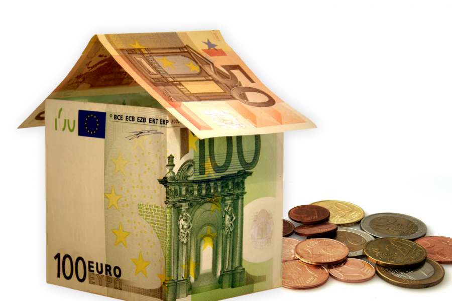 Die Rücklage jedes WEG-Mitglieds wird gesetzlich besser geschützt. Foto: Chocolat01/Pixelio.de