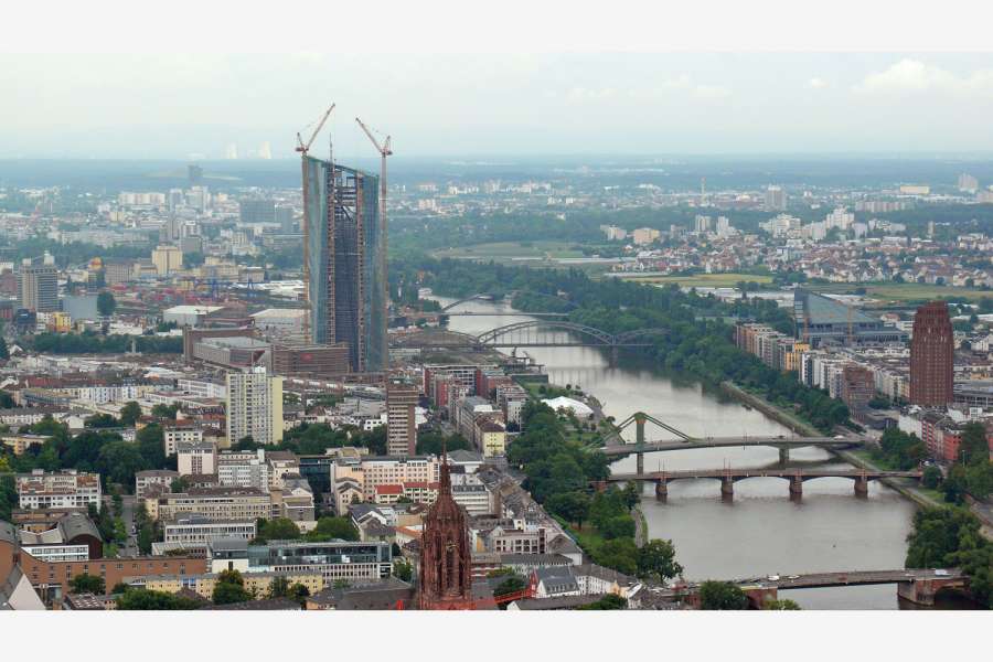 Besonders Mieter in den Großstädten, hier Frankfurt am Main, sind betroffen. Foto: pixelio.de/Lupo