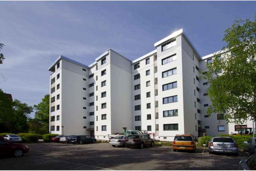 Wohnpark Mariendorf: Bestandsgebäude des Berliner Wohnungsunternehmens GEWOBAG werden nicht nur aufgehübscht, sondern bekommen ein energetisches Konzept, barrierefreie Wohnungen, Aufstockungen. BILD: GEWOBAG