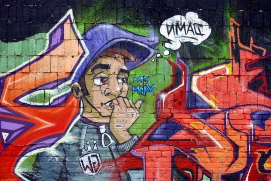 Die Beseitigungskosten für Graffiti darf der Vermieter in bestimmten Fällen auf die Mieter imlegen. BILD: PIXABAY/virginie-l