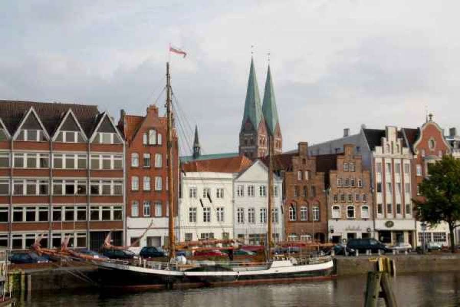 FOTO: Lübeck in Schleswig-Holstein/ PIXELIO/R.RUDOLPH 