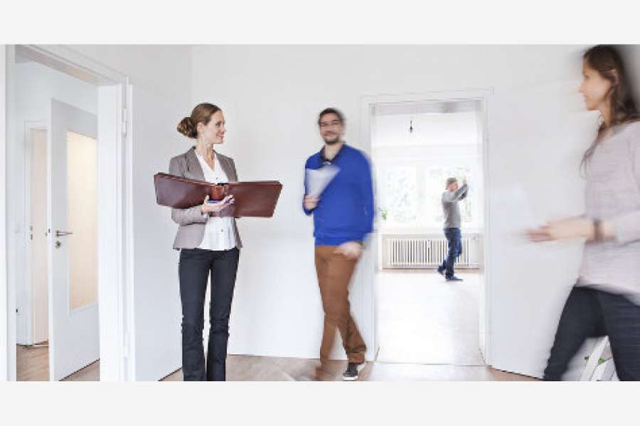 Wer zahlt den Makler? Foto: Fotolia/Westend61