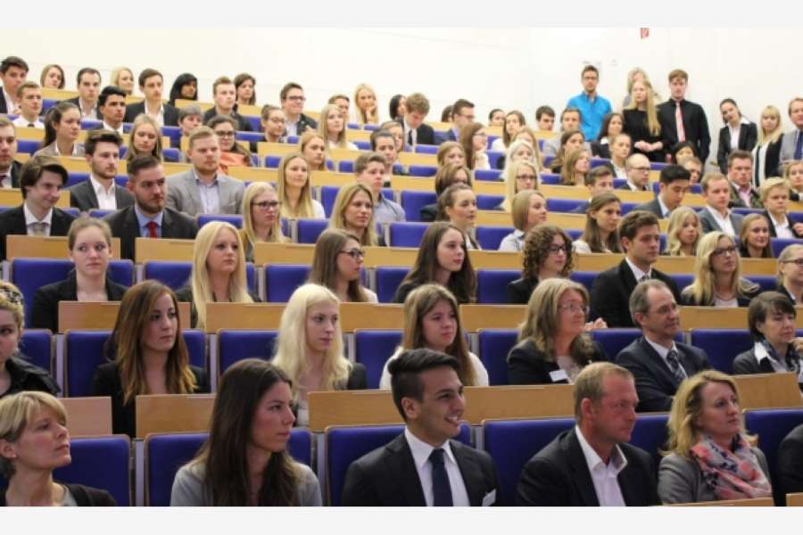 FOTO: International School of Management (ISM)
