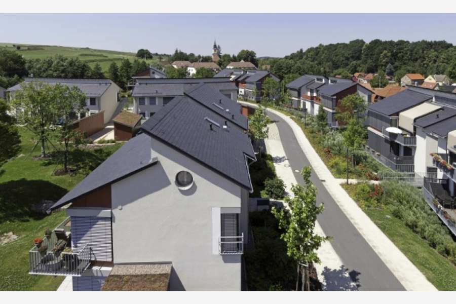 Das Wohnquartier am Rosengarten in Herzogswalde bei Dresden war z.T. schon während der Bauphase vermietet. FOTO: RATHSCHECK SCHIEFER