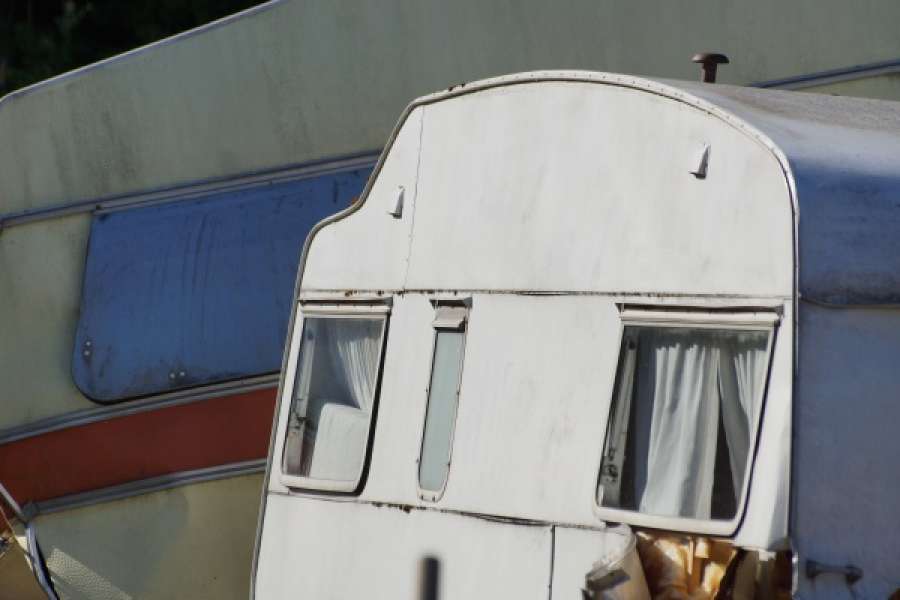 Sollen Flüchtlinge in den schäbigsten Behausungen unterkommen oder soll sich die Wohnungswirtschaft kümmern? FOTO: PIXELIO/M.JAEGER