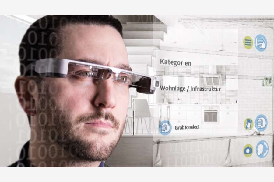 Wearables sollen die mobile Kommunikation und Datenerfassung einfacher machen. Das Unternehmen Sprengnetter hat einen Smart Glasses Prototyp vorgestellt. FOTO: SPRENGNETTER