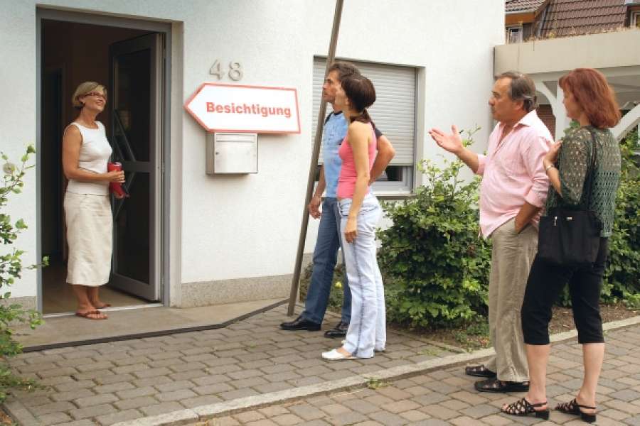 Wenn die Kündigung droht: Mieter sind nicht verpflichtet, die Verkaufsbemühungen des Eigentümers aktiv zu unterstützen. FOTO: FOTOLIA/M.STOLT