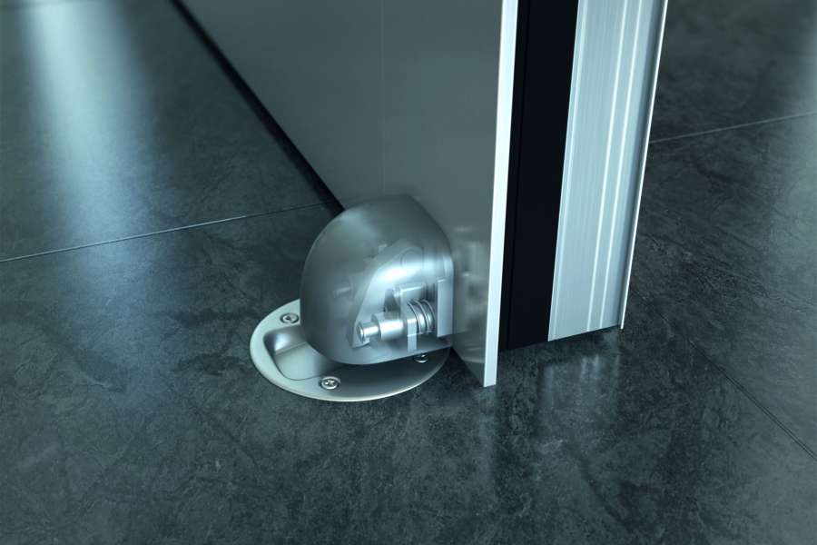Schüco Flatstop ist ein magnetischer Türstopper zum Schutz von Türen, Türdrückern und Wänden. Foto: Schüco International KG