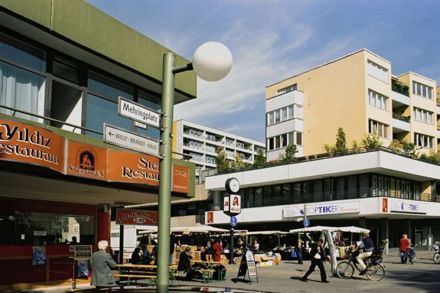 Welches Imge hat der Mehringplatz in Berlin-Kreuzberg?