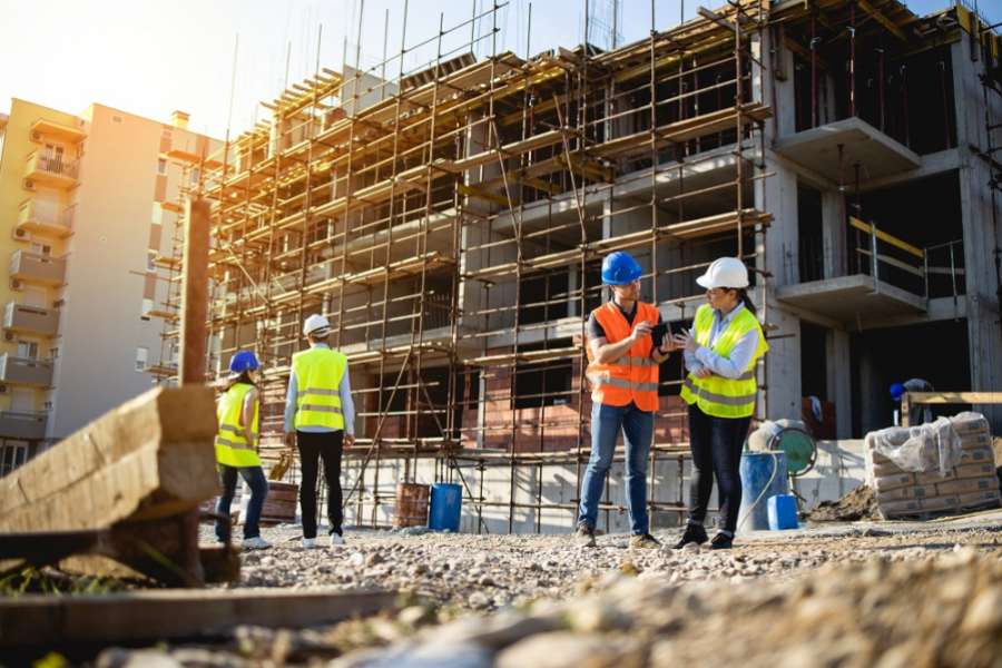Mehr geht nicht: Deutschland Baufirmen arbeiten am Limit. Foto: Adobestock/romul014