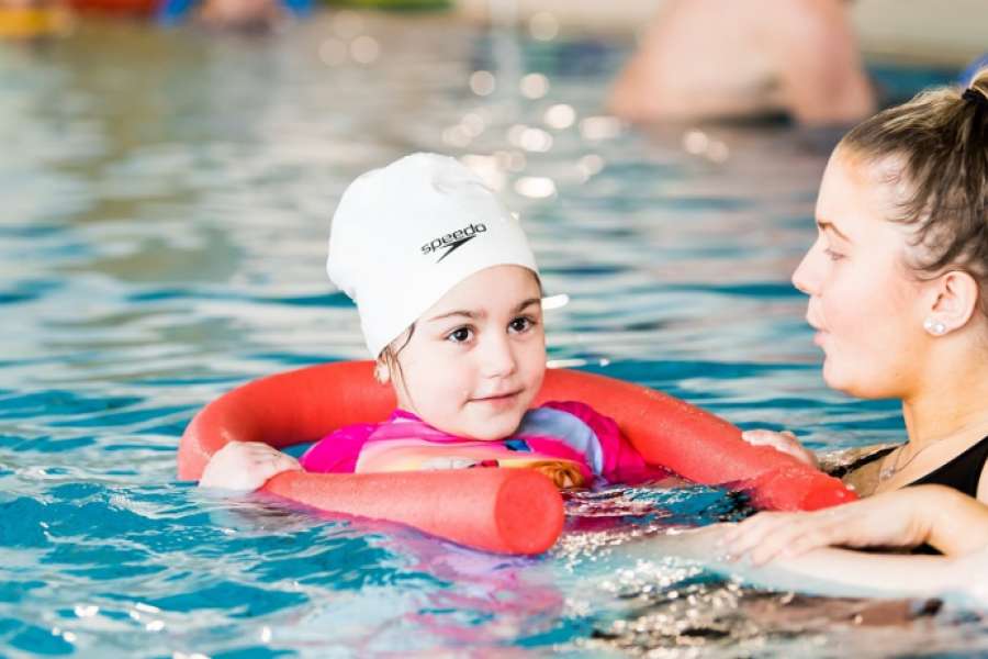 Schwimmen lernen, ein tolles Erlebnis. Foto: LSB NRW/Bowinkelmann