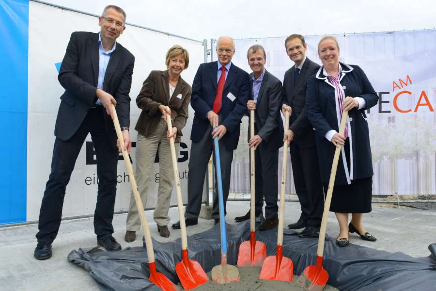Feierliche Grundsteinlegung in Berlin-Adlershof. Foto: Tina Merkau
