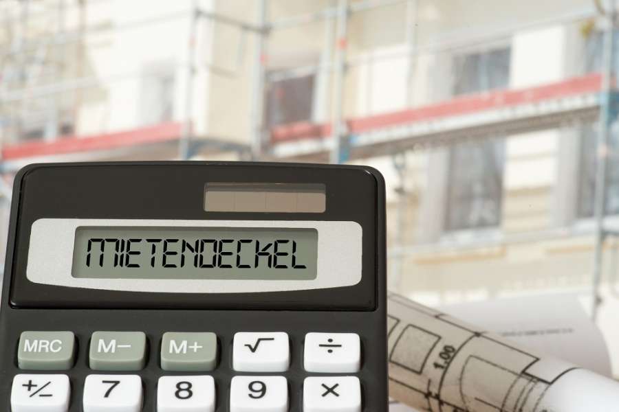 Den vom Berliner Senat verursachten sozialen Schaden mildert der mit einem millionenschweren Fonds. Foto: Adobestock/Stadtratte
