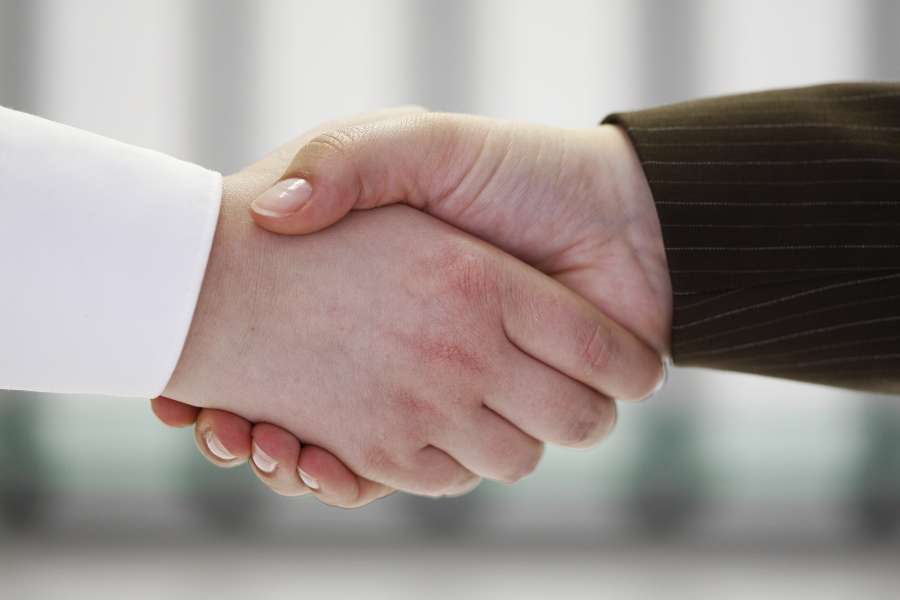 Partnerschaft zum Mietrecht und Wohnungseigentum, Foto: pixelio.de/Marko Greitschus